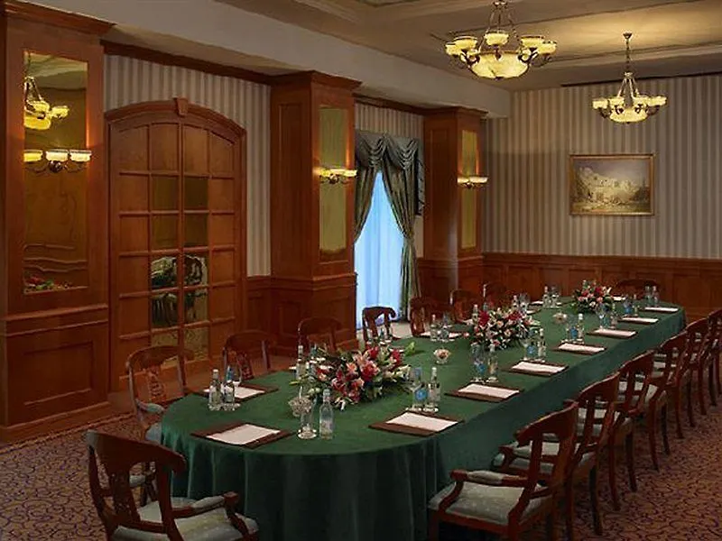 Knight Castle Hotel Dubai